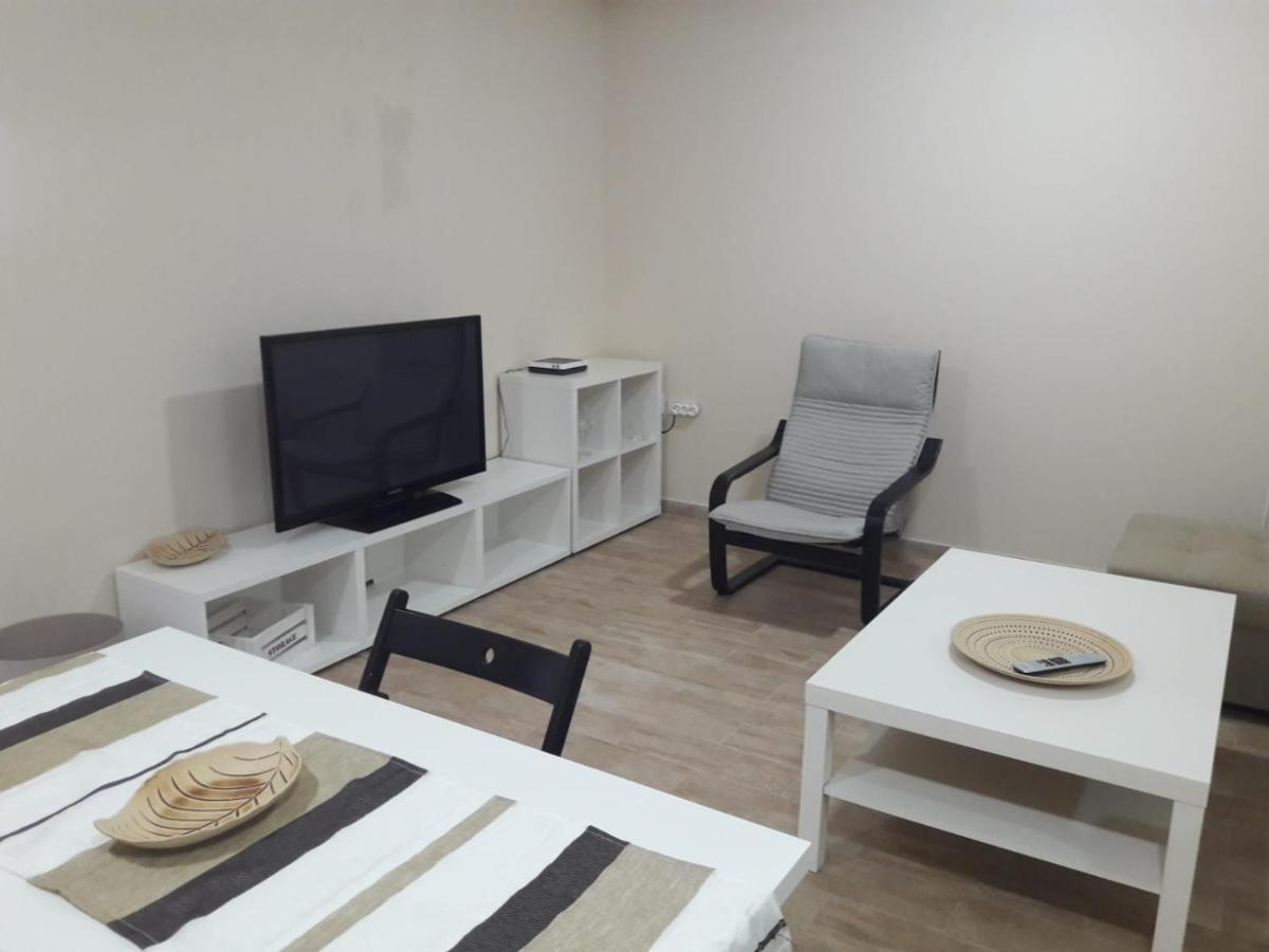 Apartamentos Albeniz Алхесирас Екстериор снимка